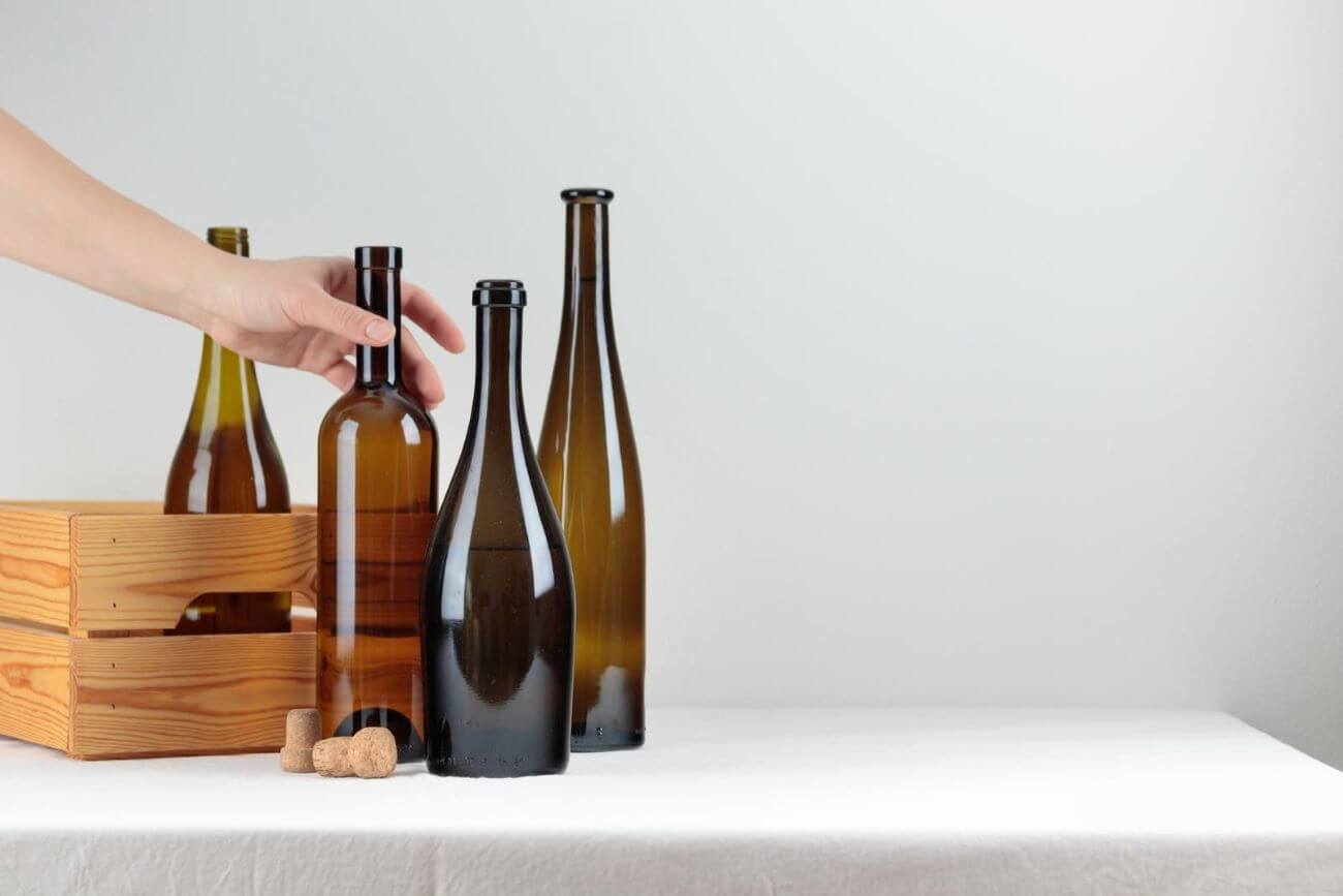 Nalewka z truskawek na bimbrze — przepis krok po kroku