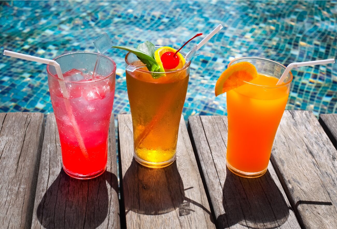 Drinki na lato – hitowe przepisy, których musisz spróbować!